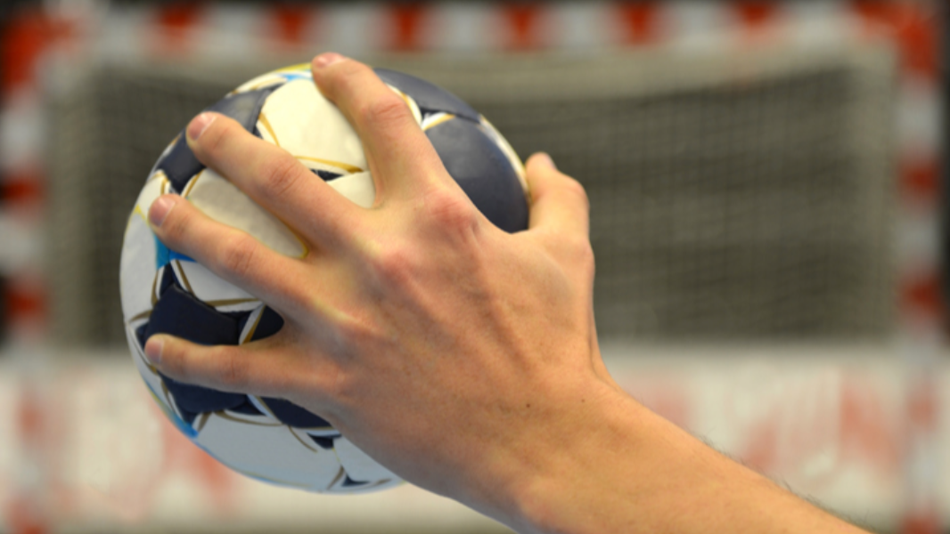 Image Vagas de Handebol SUB 15 - SESI Esporte - Exclusiva para crianças da comunidade, nascidas em 2011 e 2012