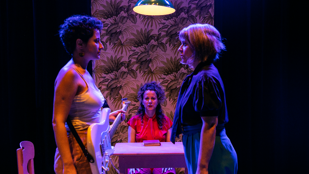 Image Senhora X, Senhorita Y