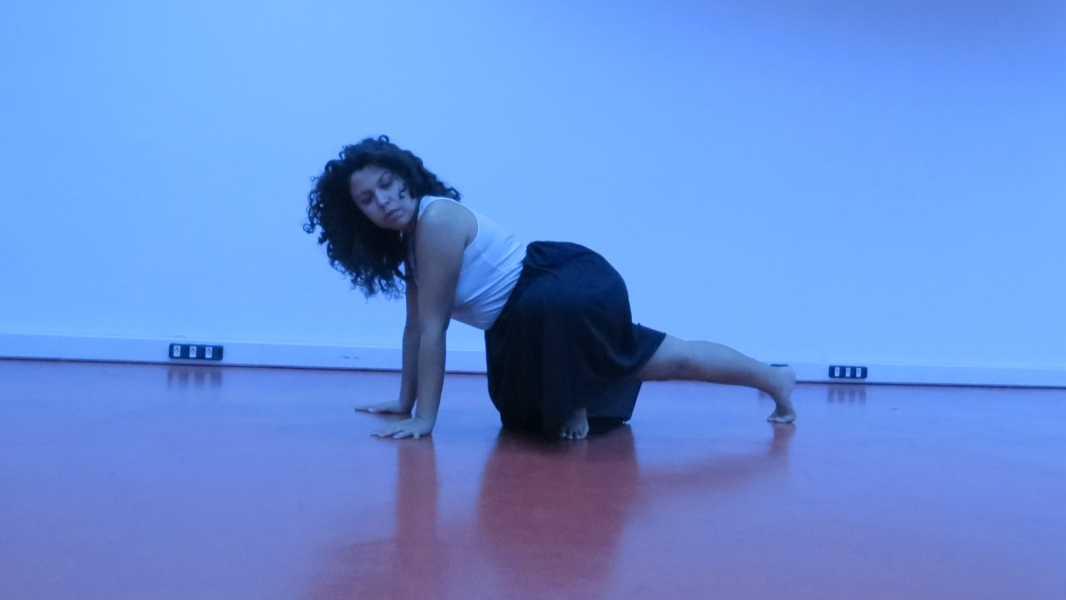 Image Mover para Criar – oficina de dança para mulheres