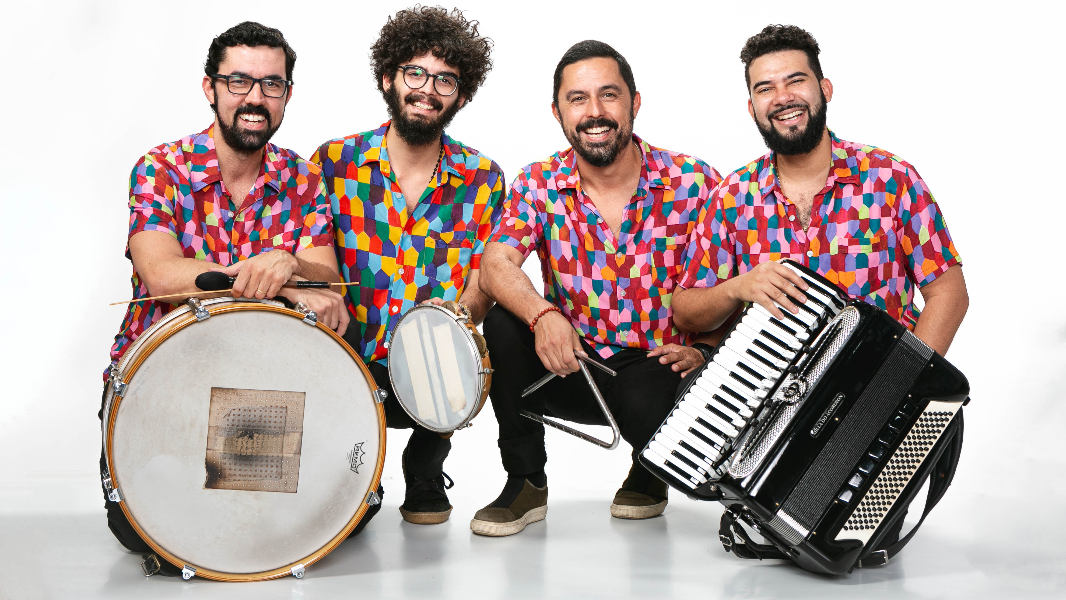 Image Os Clássicos do Forró brasileiro na Festa Julina do SESI Santa Bárbara