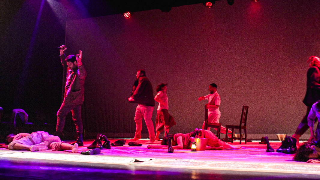 Image CENA LIVRE: NOUR — ou o nome sobre a pedra
