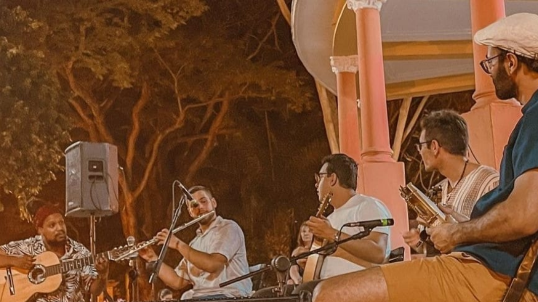 Image Tecendo o Choro