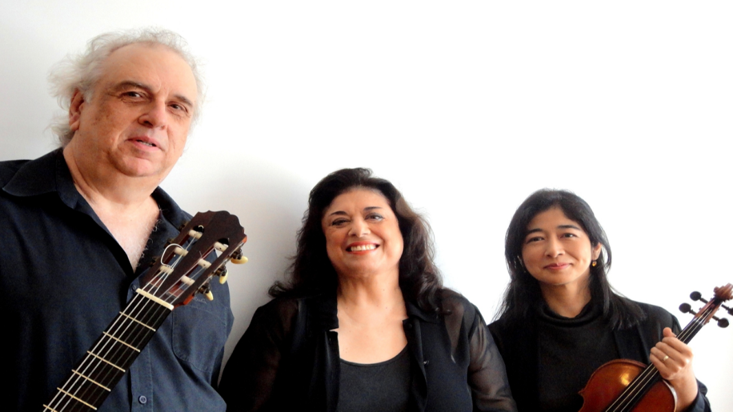 Image Edelton Gloeden, Eliane Tokeshi e Adélia Issa