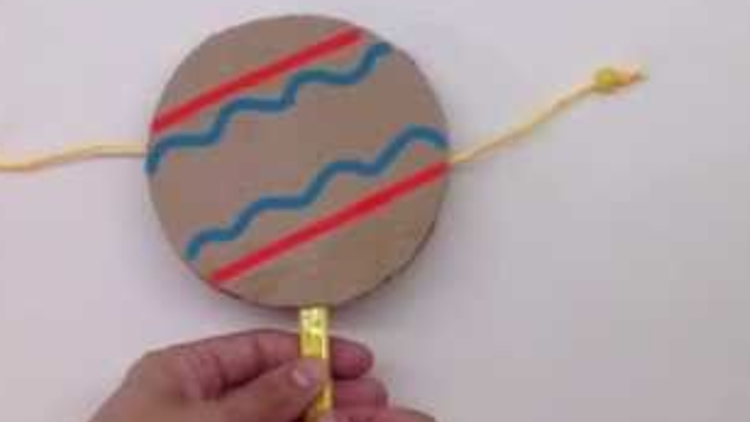 Image Chocalho de papelão (Kabuletê)