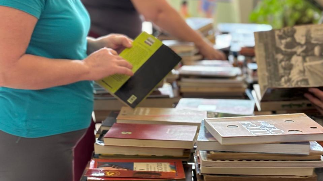 Image FEIRA TROCA DE LIVROS