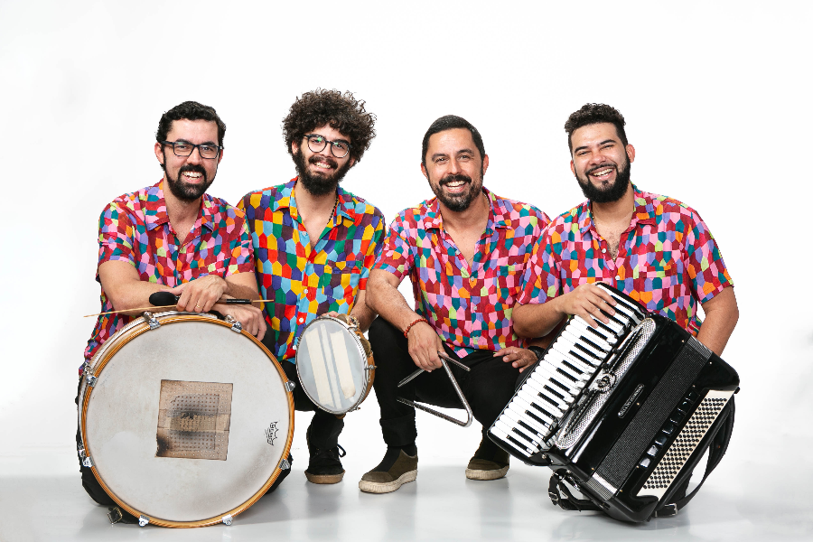 Image Os Clássicos do Forró brasileiro na Festa Julina do SESI Santa Bárbara