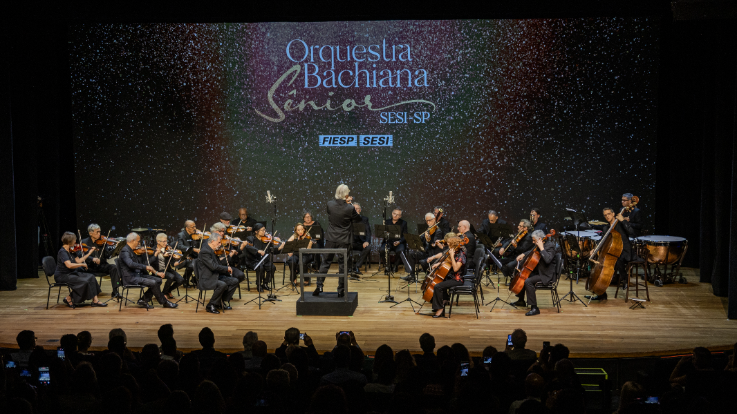 Image Orquestra Bachiana Sênior SESI-SP sob a regência de Lércio Sinhorelli Diniz