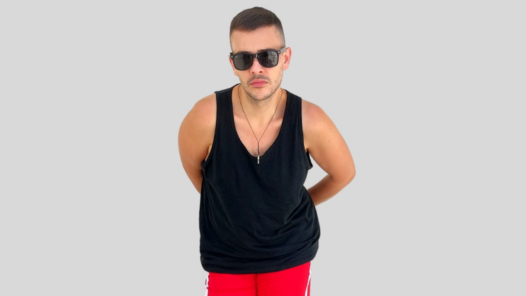 Image Rafael Duaity Canta Cazuza