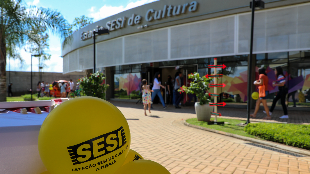 Image Ilustrando Contos e Poesias