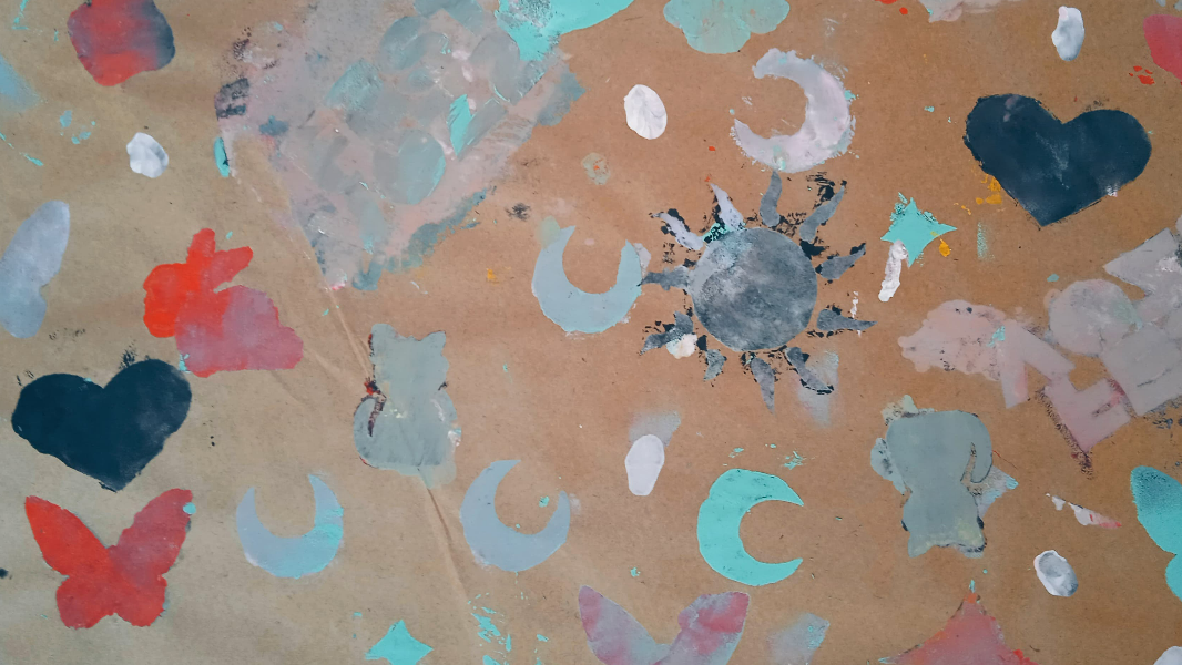 Image ECOTOY ART GPT - Oficina Criando stencil ecológico