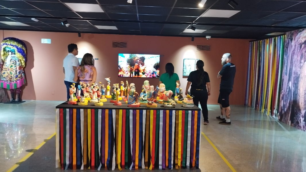 Image Visita Mediada | Exposição “Maracatu Rural – A Magia dos Canaviais”