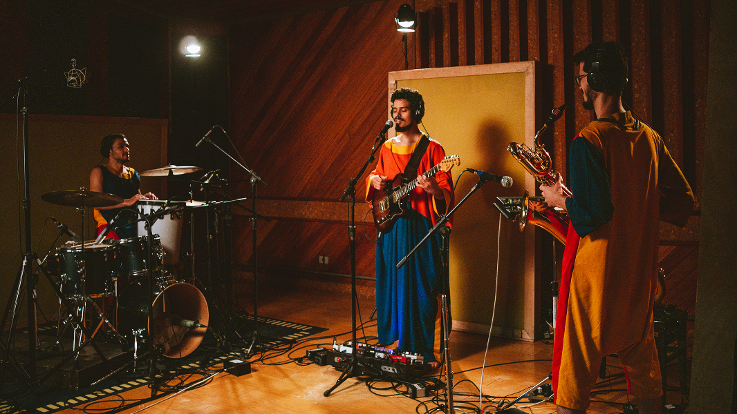 Image Trio Livrim toca “Livro” de Caetano Veloso