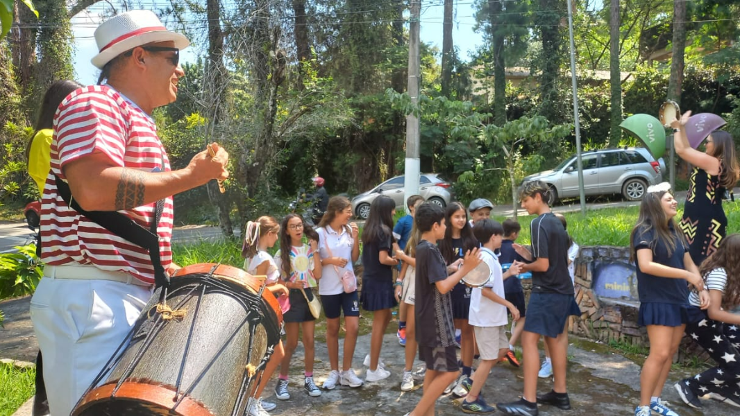 Image A loucura dos sons, Brincadeiras musicais 