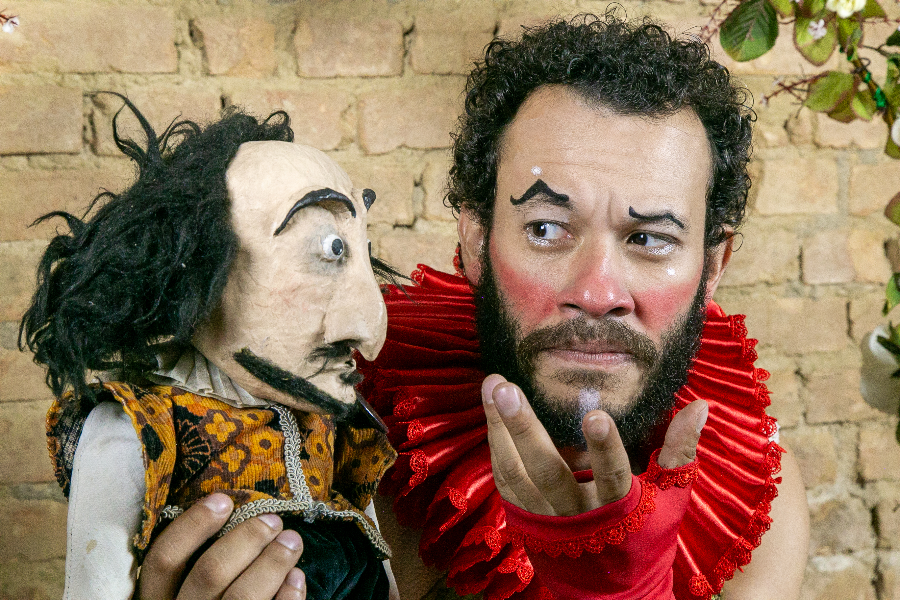 Image Luvas de Shakespeare