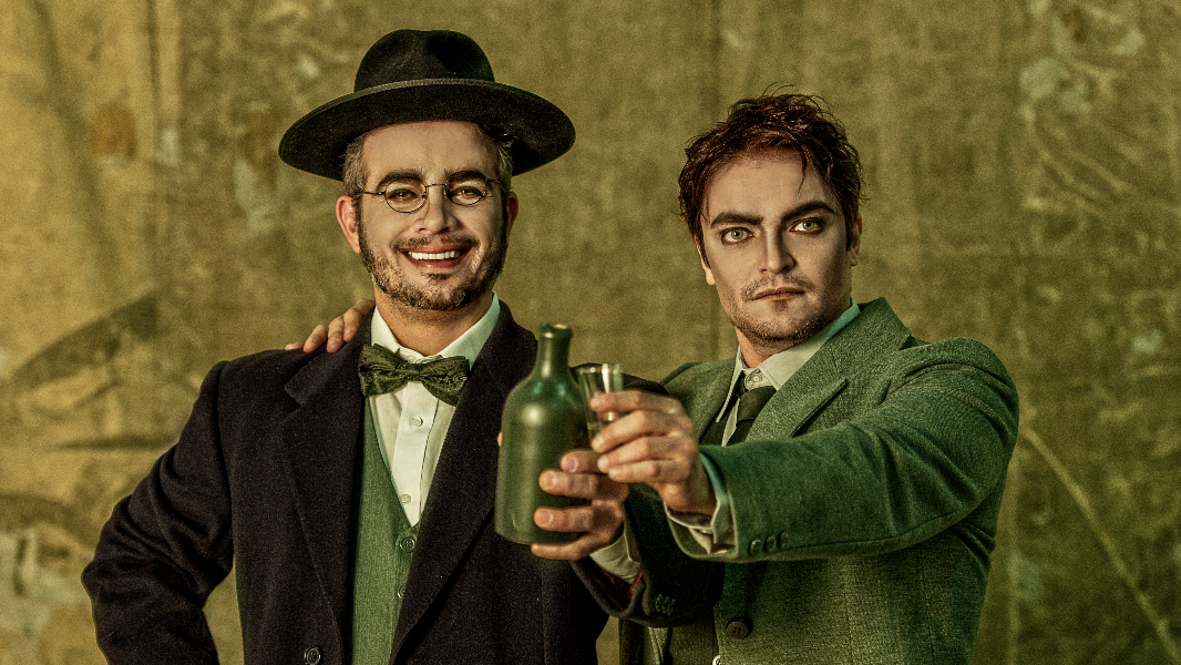 Image Um Beijo em Franz Kafka