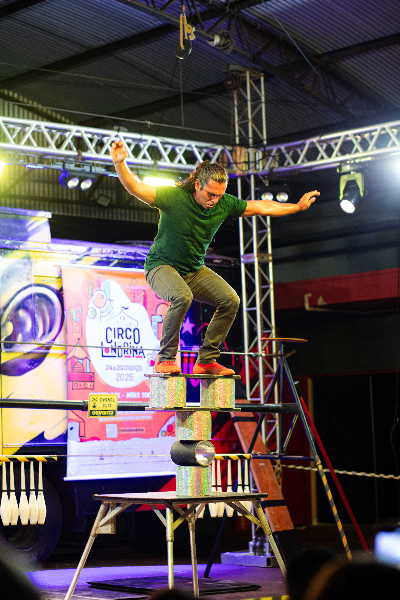 SESI - Cultura - CONTAINER CIRCUS