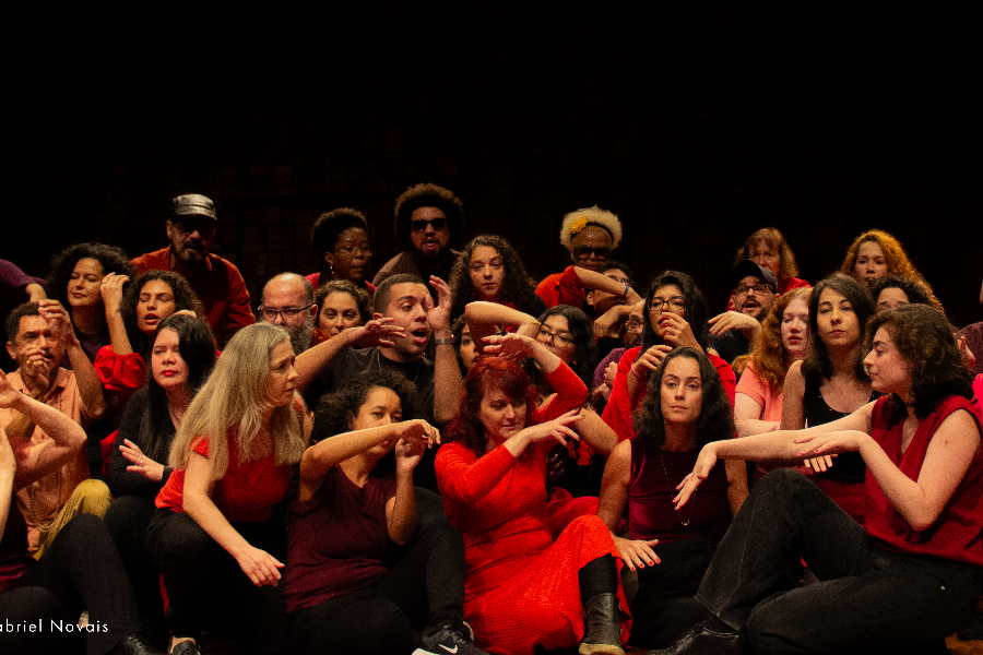 Image CORALUSP - Grupos 12 em Ponto e XI de Agosto - Regente Eduardo Fernandes