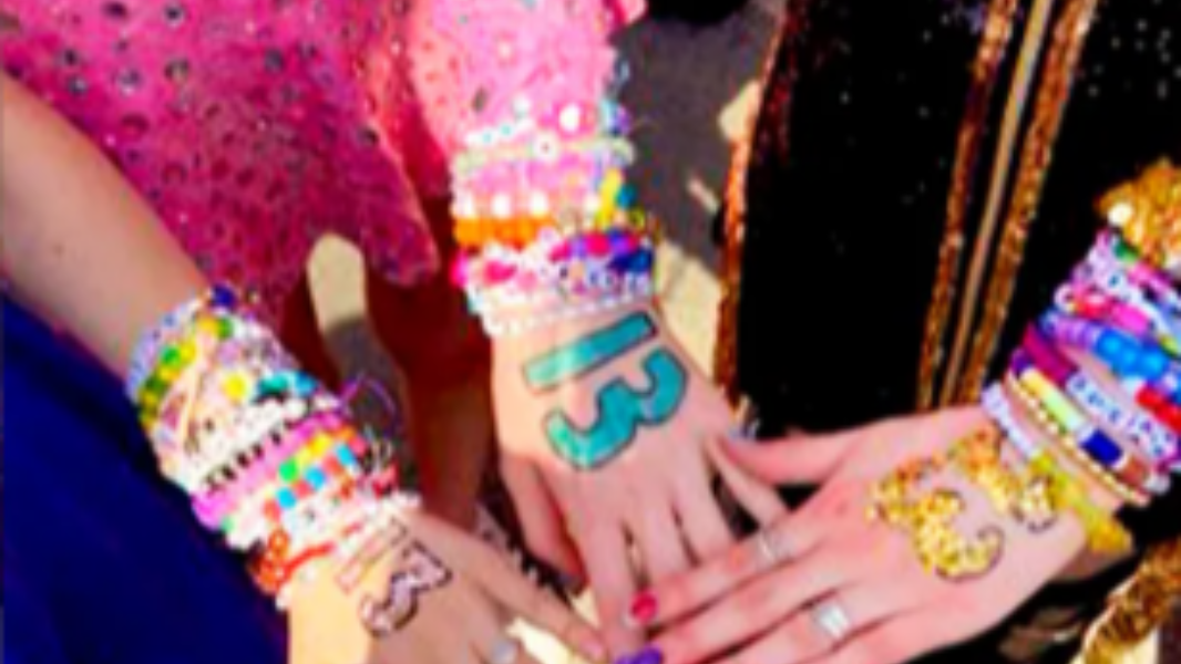 Image Oficina: Pulseiras da Amizade