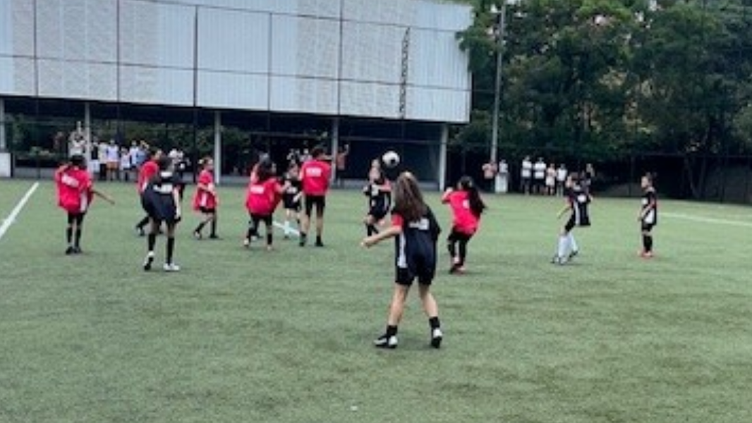 Image Amistoso Futebol Feminino 