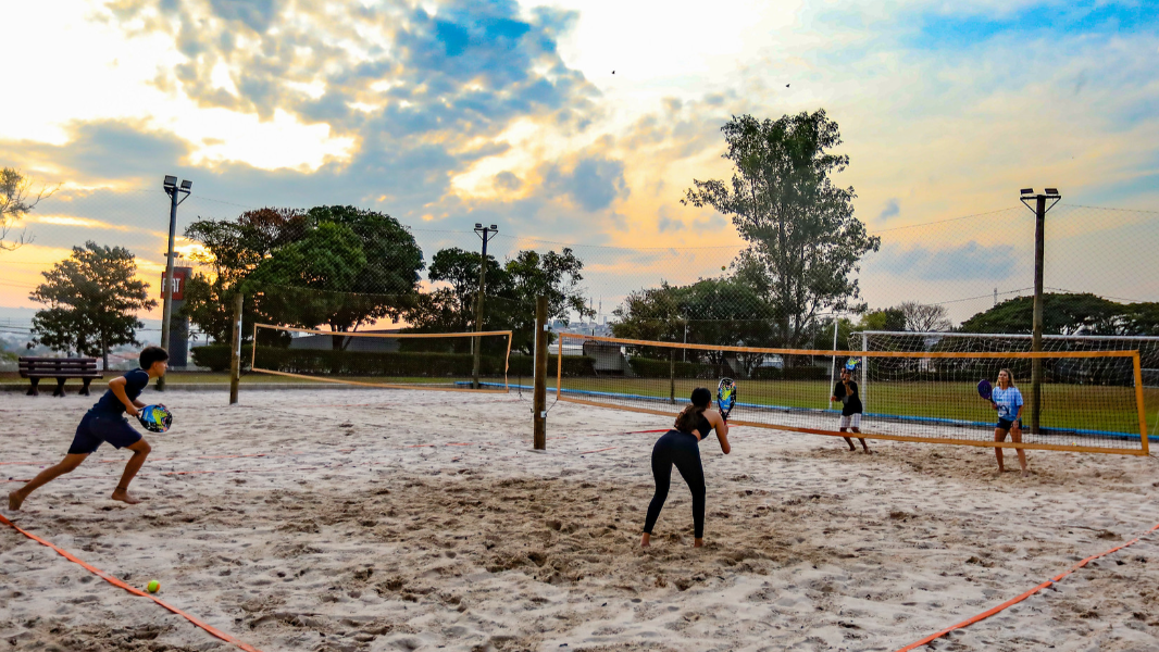 Image Aulas de Beach Tennis - Sesi Limeira