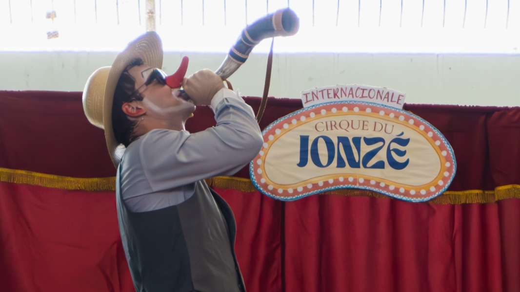 Image Internacionale Cirque du Jonzé