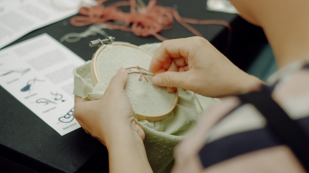 Image Quarta poética: Bordando a poesia 