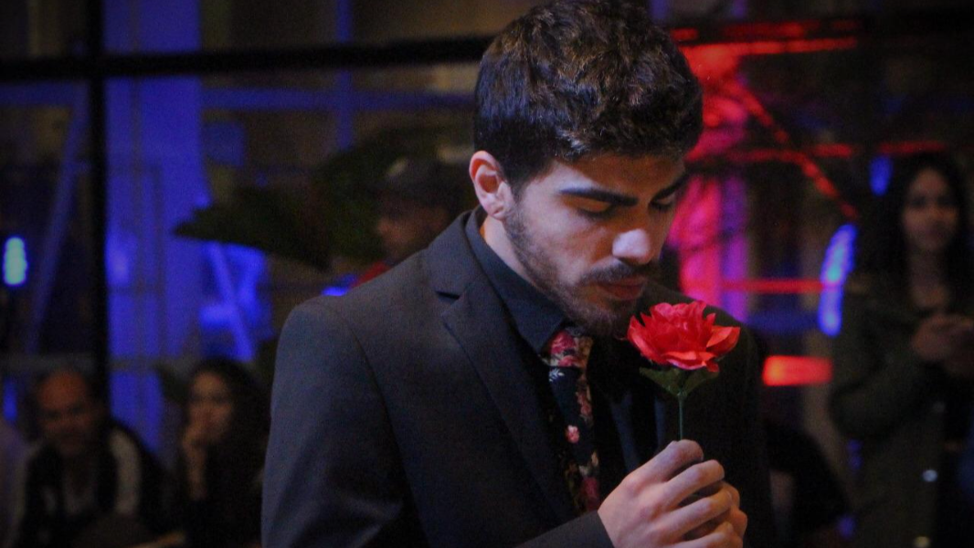 Image TODAS AS CARTAS DE AMOR SÃO RIDÍCULAS 