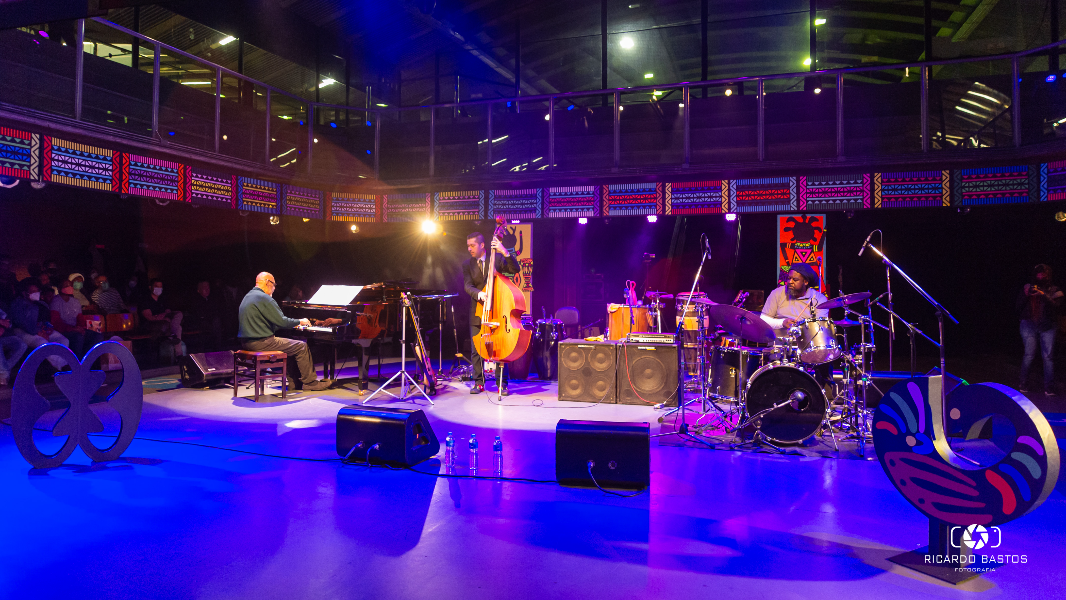 Image ACARAHYBA TRIO