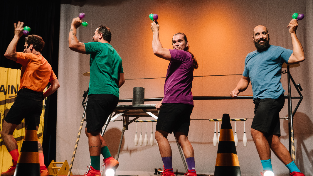 Image Container Circus