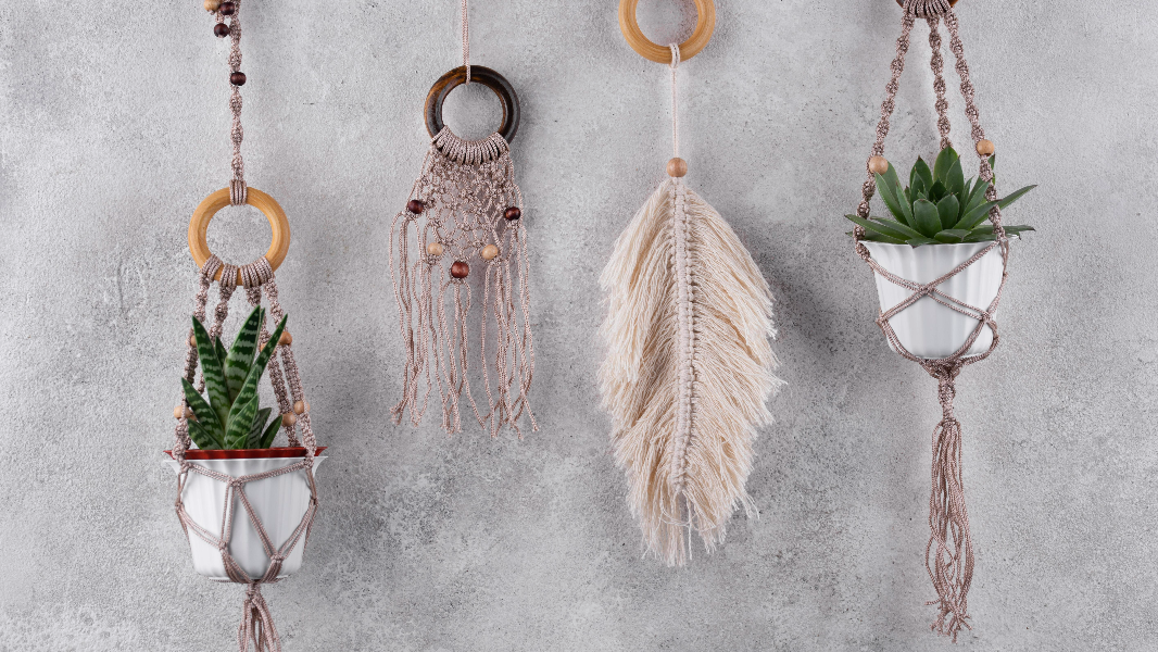 Image Suporte para vasos em Macramê